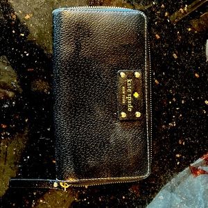 Large Kate Spade Wallet